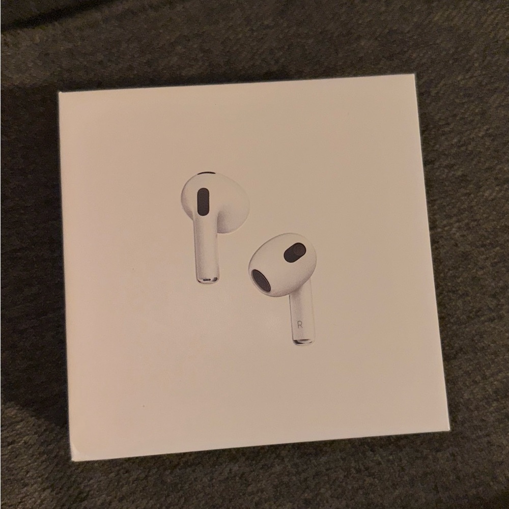 Apple AirPods brand new